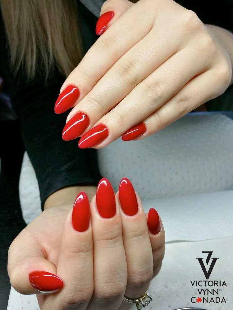 Esmalte de uñas en gel rojo más vendido, rojo oscuro, Victoria VYNN Pure Creamy Hybrid 024 Forever Crimson