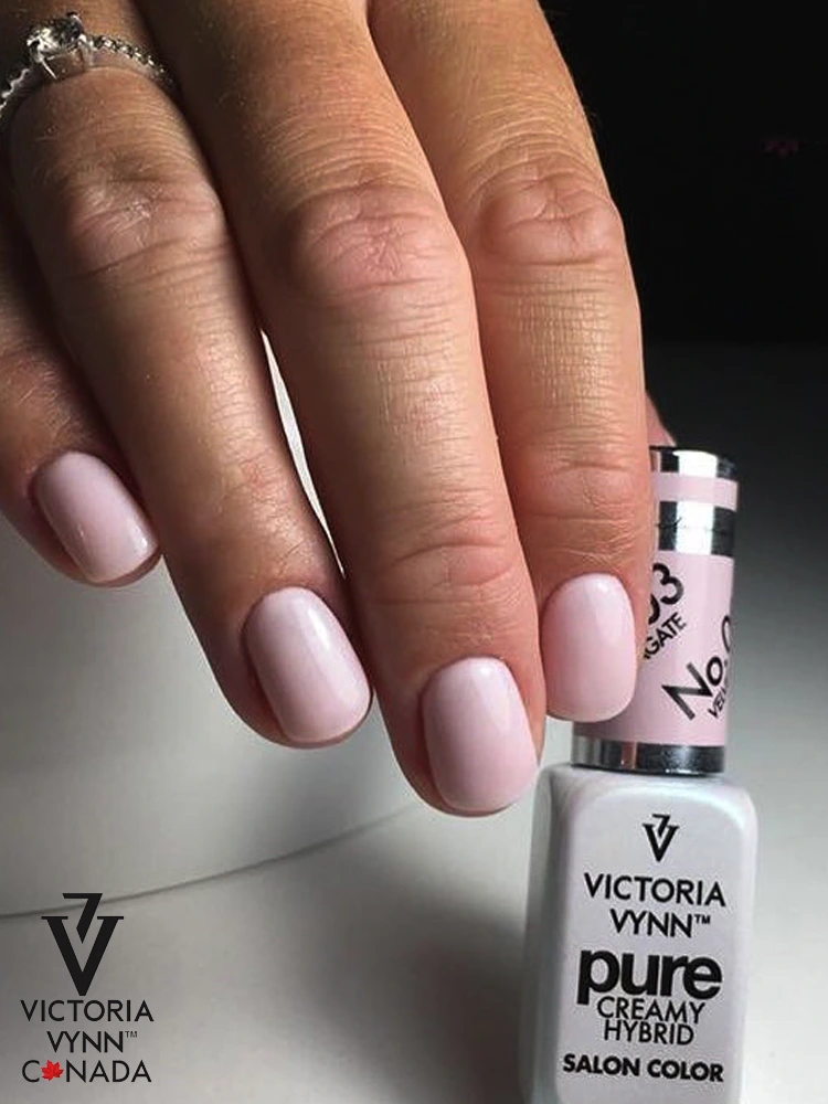 Les meilleurs ongles en gel rose pâle : Victoria VYNN Velvet Agate 003