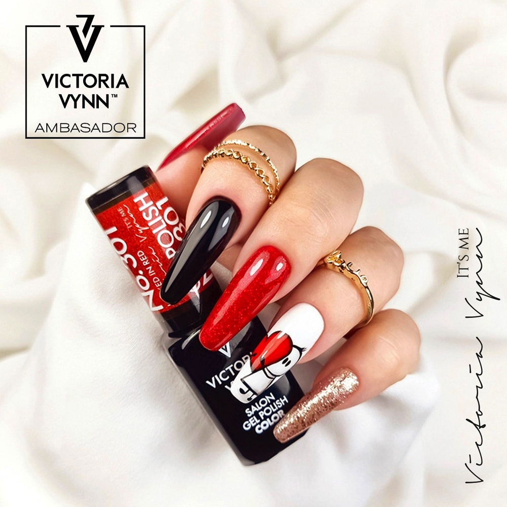 esmalte de uñas en gel rojo con purpurina