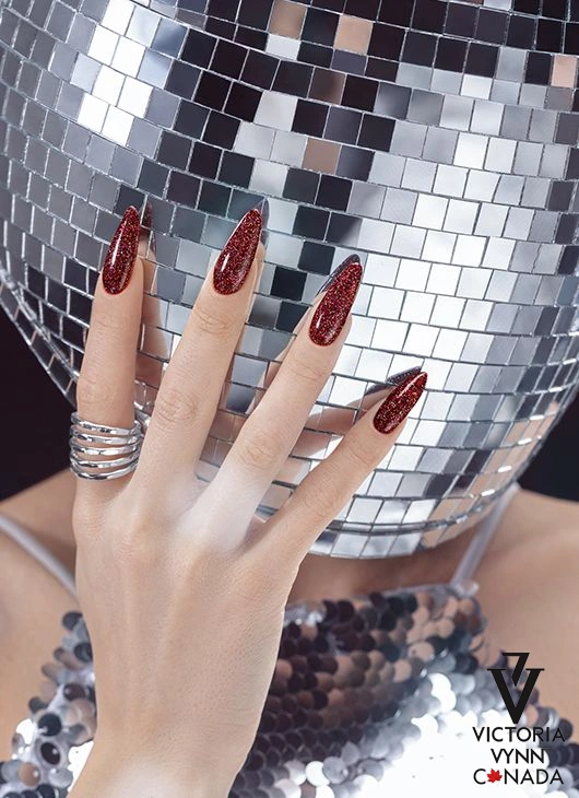 Esmalte en gel rojo disco Victoria Vynn 328 Red Soul, colección Disco Fever