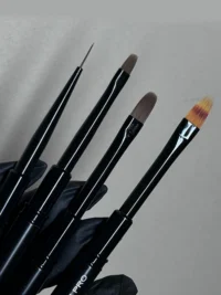 Brosses à ongles Staleks
