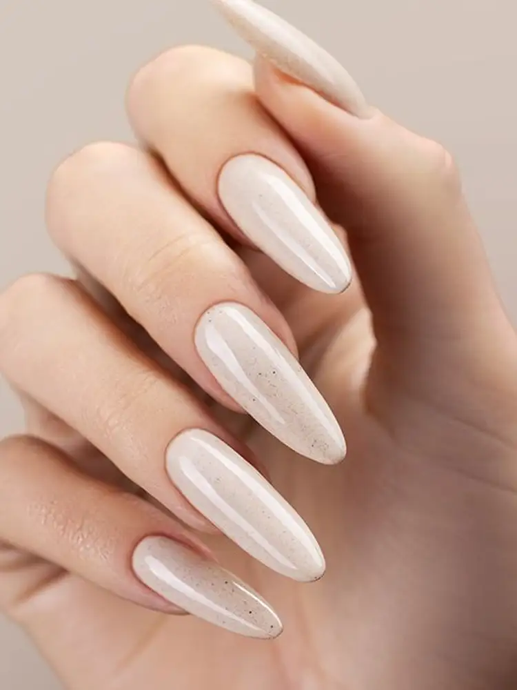 Victoria Vynn Pure Creamy Hybrid, colección Earthy de otoño de 2023, n.º 242, mármol de ensueño