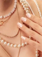 Victoria VYNN Gel Polish 474 Pearlfectionist